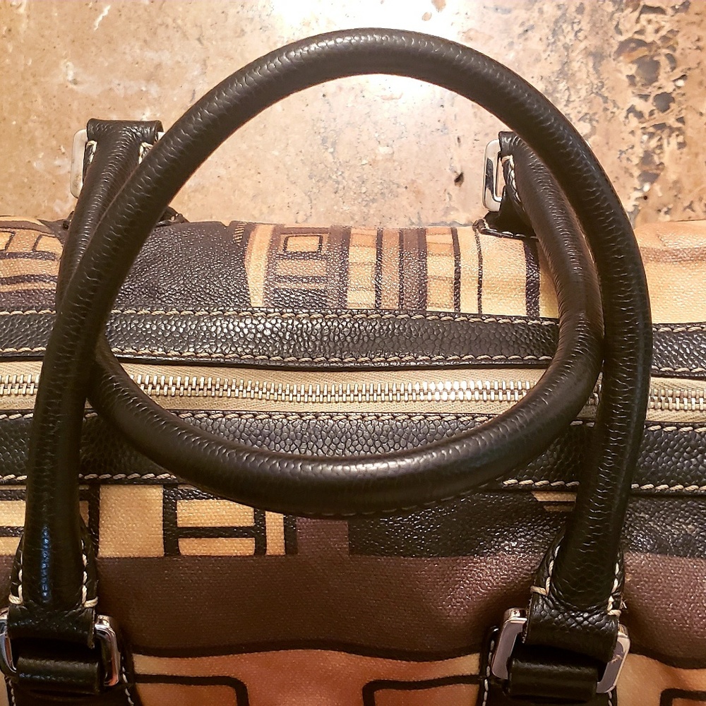Authentic CHANEL Rare station train Bag PVC - Picture 2 of 8
